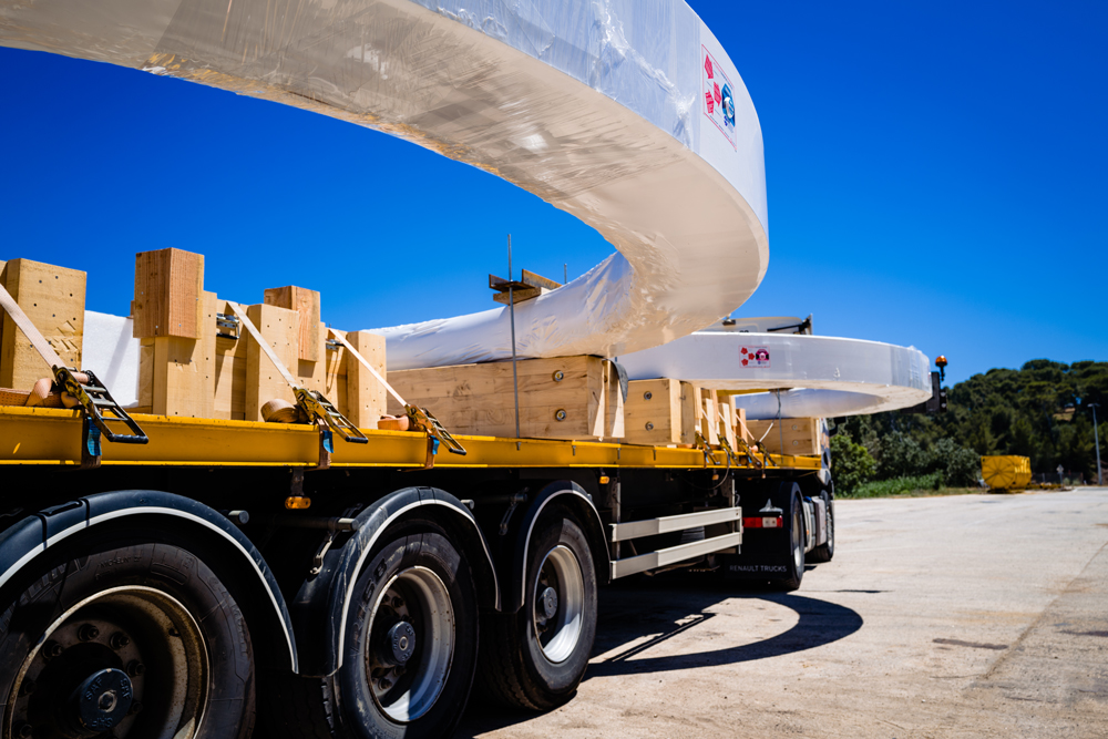 7-convoi exceptionnel composite grande dimension CNIM.jpg