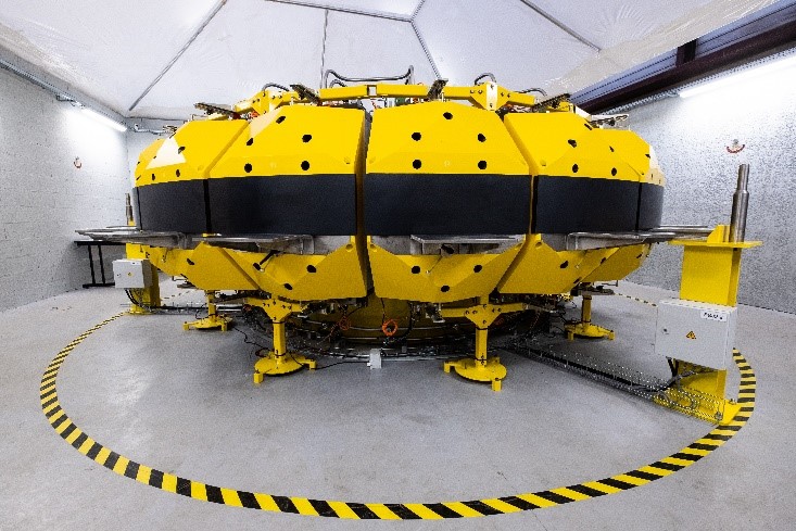 Banc de test spécifique haute performance composite (c) CNIM.jpg